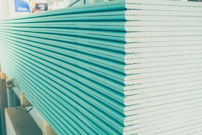 Jak sprawnie i bezpiecznie wnosić płyty gipsowe do Twojego wnętrza?