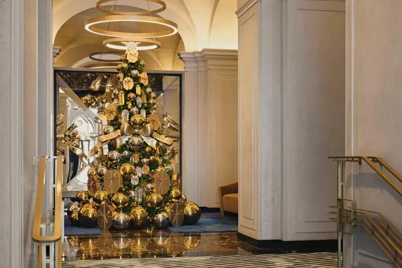 Świąteczna metamorfoza: Jak udekorować taras na magiczne chwile w gronie bliskich