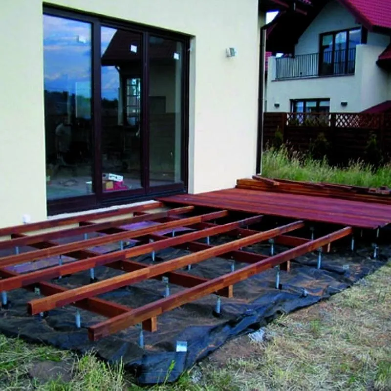 Montaż tarasu na legarach